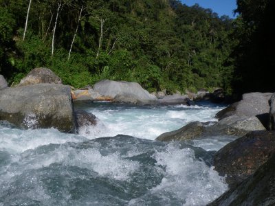 river photo